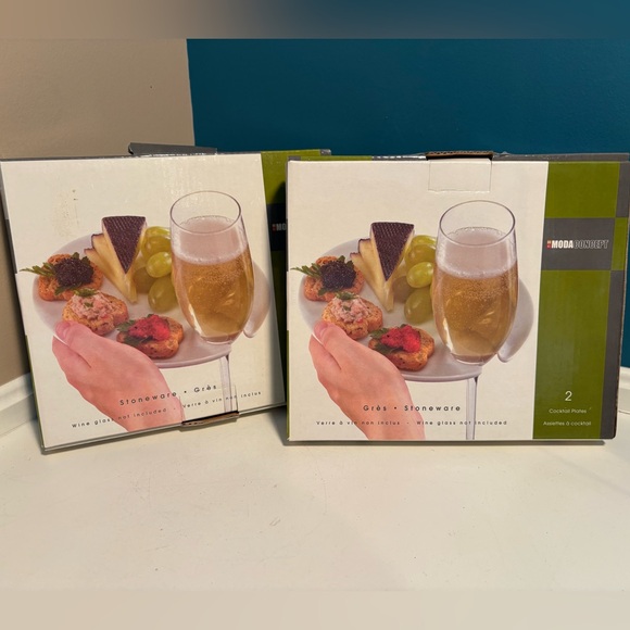 Stoneware Cocktail Plates with Glass Holder (4 Plates in Total) - Picture 1 of 8